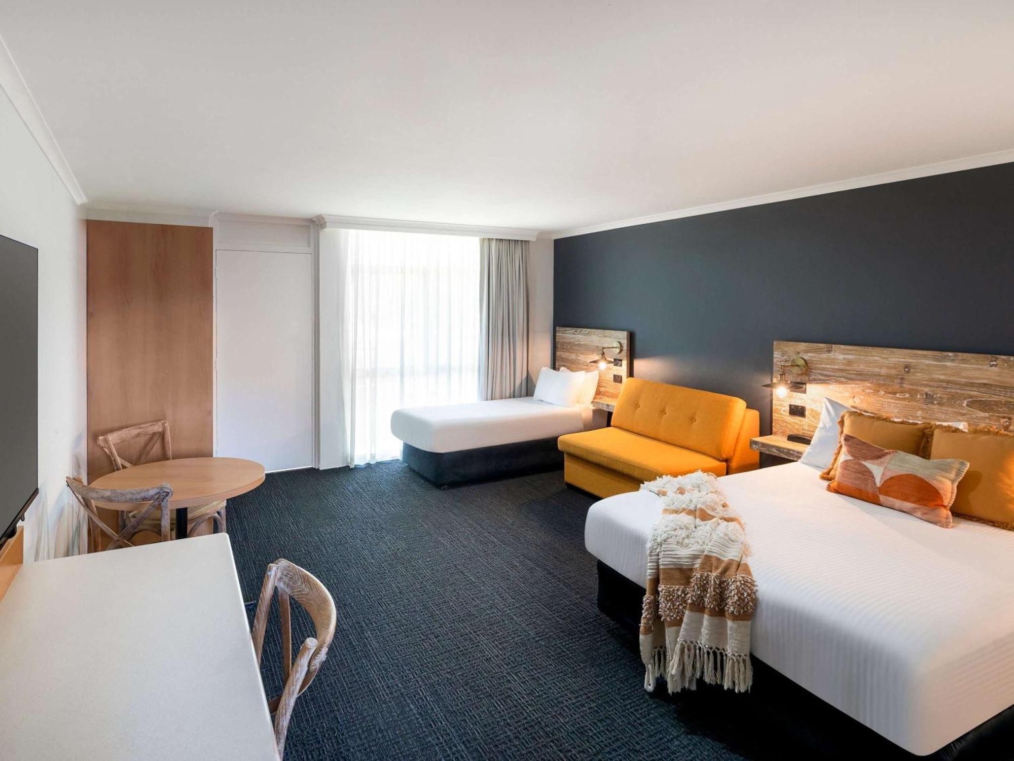 Hotel Ibis Styles Orange Zewnętrze zdjęcie